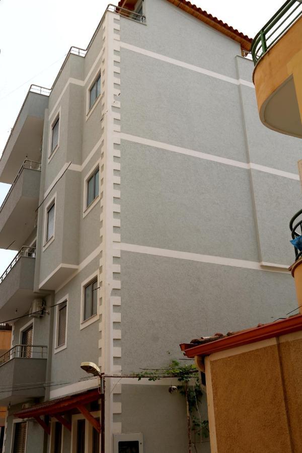 Brana Apartments Sarandë Exterior foto